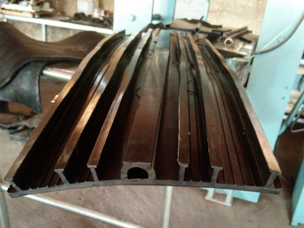 ����ʽ��ֹˮ��